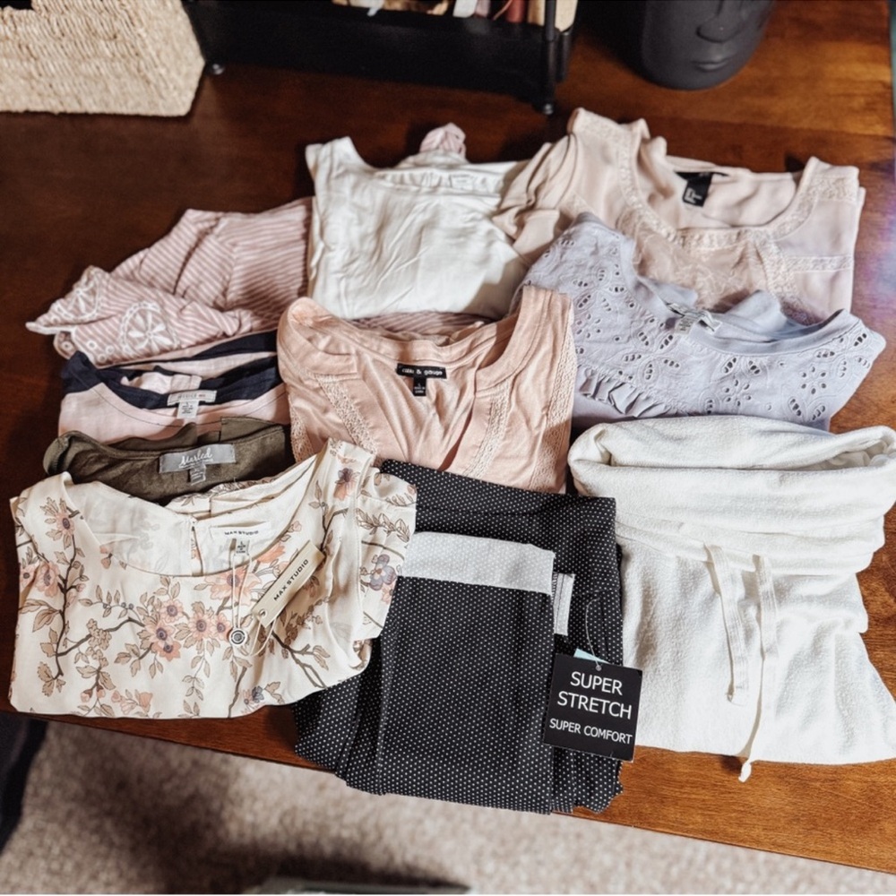 Women's Clothing Lot 10 Piece Bundle